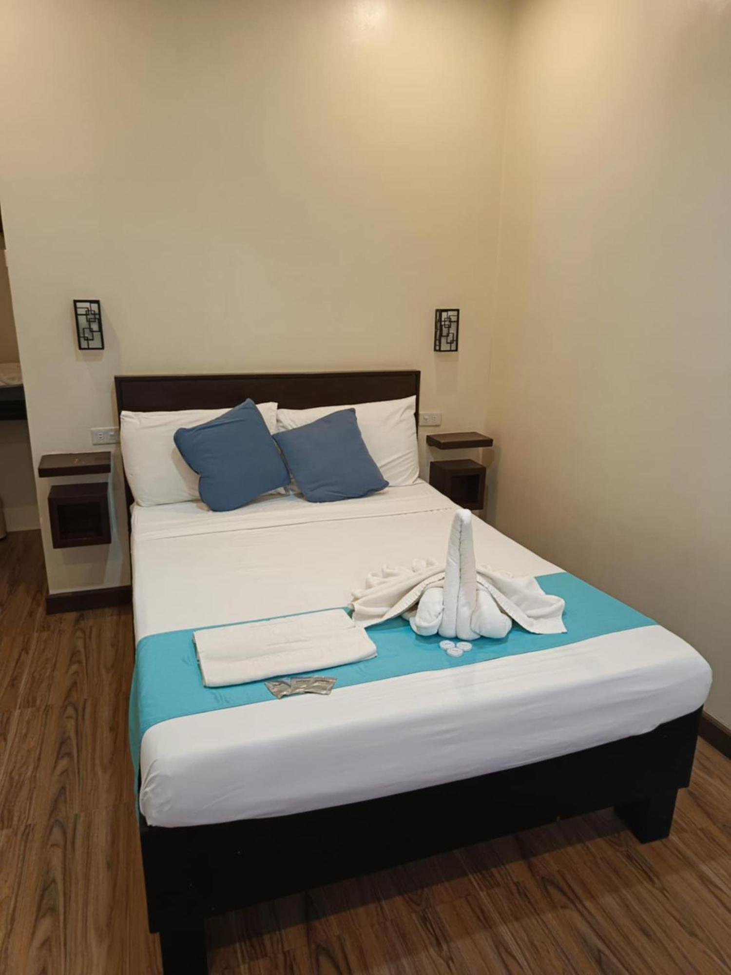 Harbour Bliss Hotel Coron Exterior foto